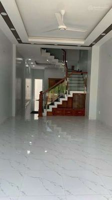 Аренда · 4 комн. · 80 м² · Quận 8, ул. Đường Trần Thị Ngôi