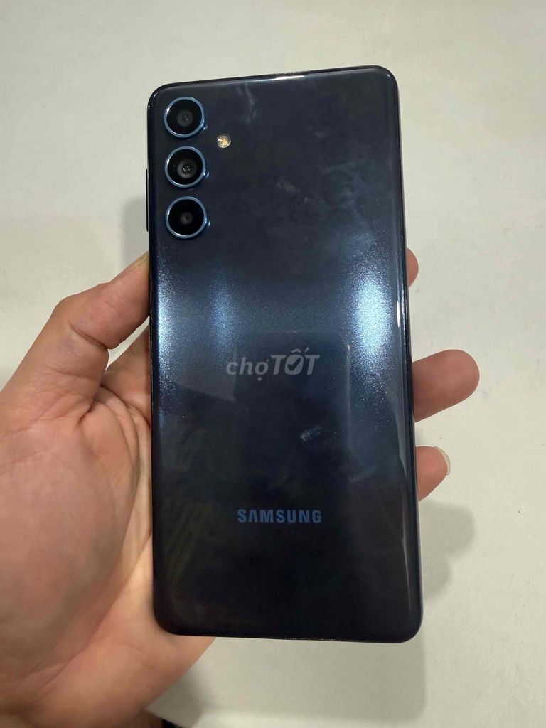 Samsung M54 5G 8GB/256GB Đen. Mua bán Điện thoại tại Thành phố Thủ Đức Tp Hồ Chí Minh được đăng bởi đỗ huy hình 1