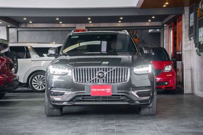 ♻️ VOLVO XC90 T8 Recharge ♻️

✔️ Sản xuất 2021 ,. Mua bán Ô tô tại Quận Hải Châu Đà Nẵng được đăng bởi TÂN HƯNG YÊN AUTO