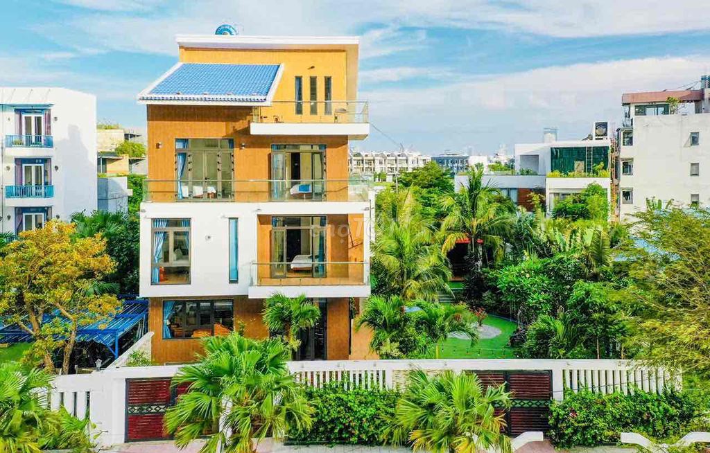 Bán biệt thự sân vườn 600m2 Habour Ville, đường Lê Văn Duyệt, Sơn trà