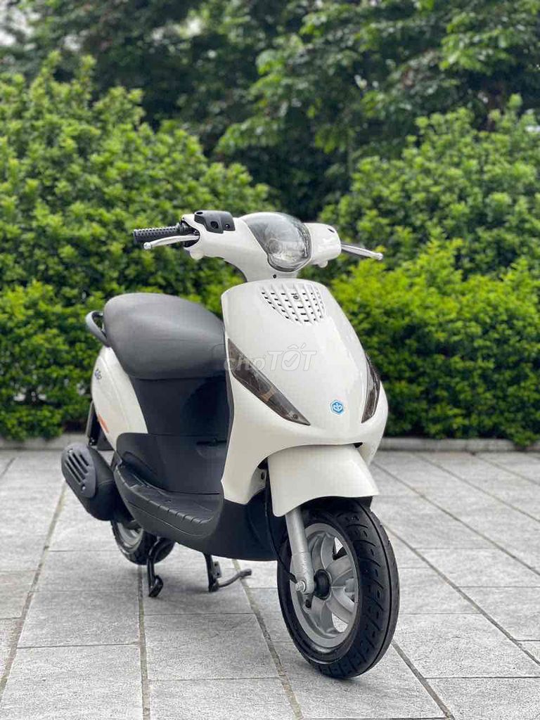 Zip 100 Việt 2014 màu trắng xe đẹp như mới. Mua bán Xe máy tại Quận Cầu Giấy Hà Nội được đăng bởi Anh Khoa hình 4