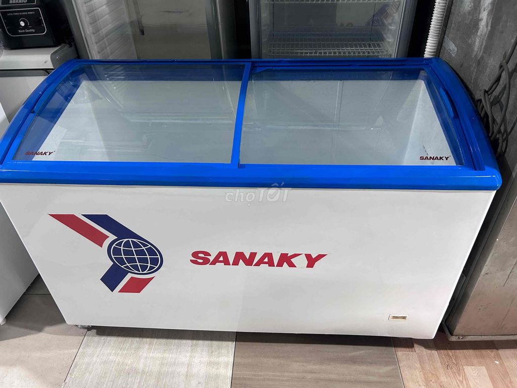 tủ đông kính sanaky 400 lít