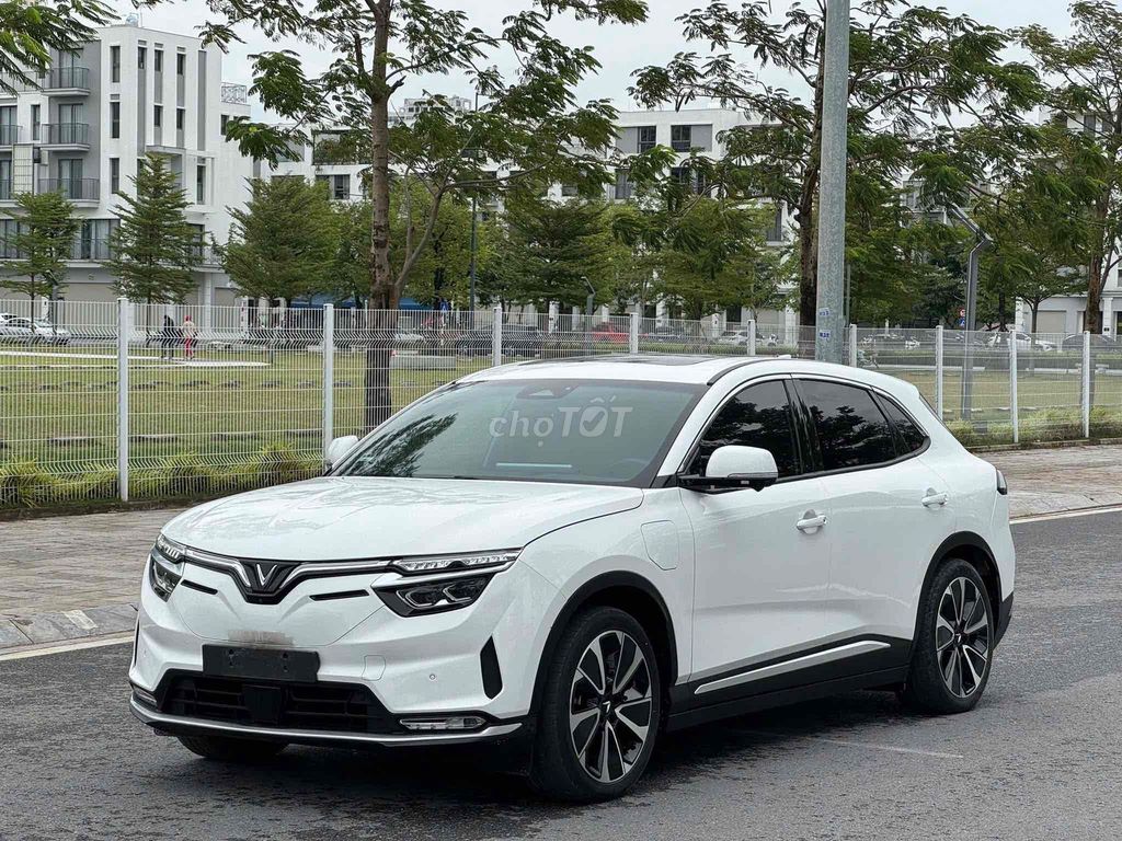 VinFast VF8 2023 Plus - 50000 km. Mua bán Ô tô tại Quận Hoàng Mai Hà Nội được đăng bởi Nguyễn Huy Vinfast hình 1