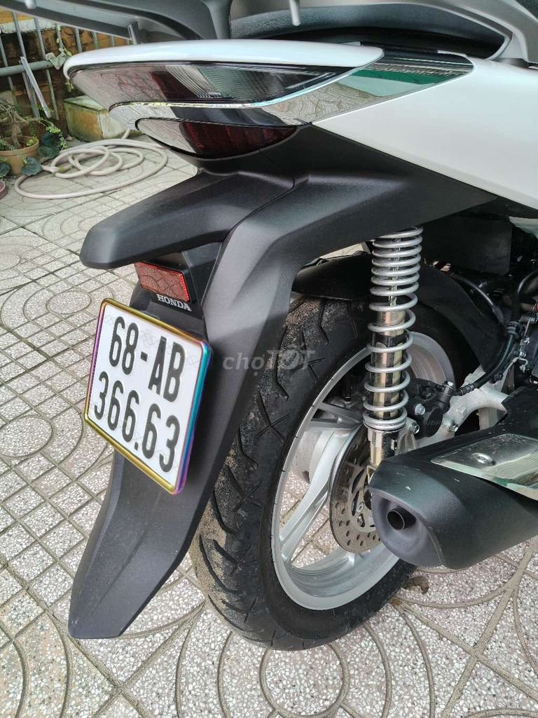 Bán SH160i 2025 odo 1400km + bs đấu giá 68AB.36663. Mua bán Xe máy tại Thành phố Long Xuyên An Giang được đăng bởi Khánh Vinh hình 10