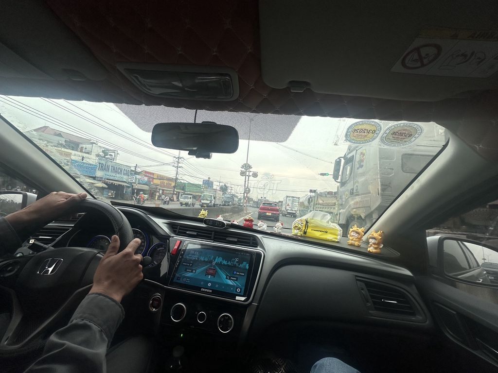 Honda City Bạc 5 chỗ. Mua bán Ô tô tại Thành phố Dĩ An Bình Dương được đăng bởi vv Thuy hình 8