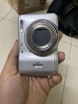 Bán máy ảnh compact Nikon L5