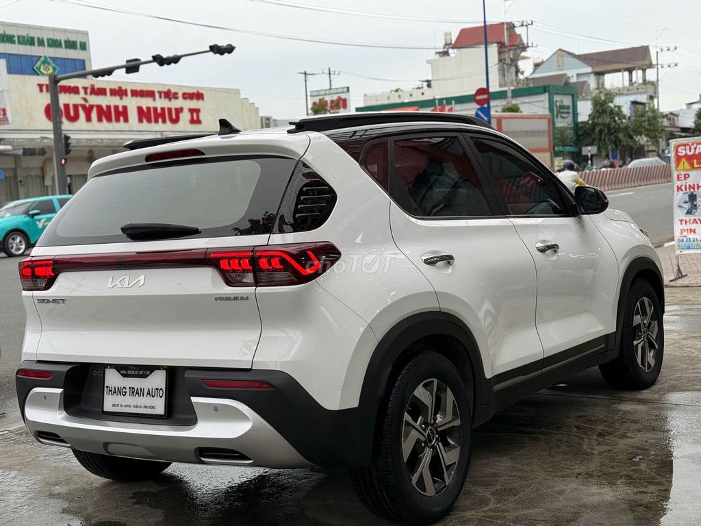 Kia Sonet 1.5L Premium 2022 màu trắng. Mua bán Ô tô tại Thành phố Thuận An Bình Dương được đăng bởi Thắng Trần Auto hình 3