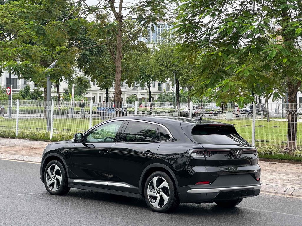 VF8 Eco 2023 Mua Pin Catl giảm 70tr đổi xe xăng. Mua bán Ô tô tại Quận Thanh Xuân Hà Nội được đăng bởi hoang tran minh hình 3