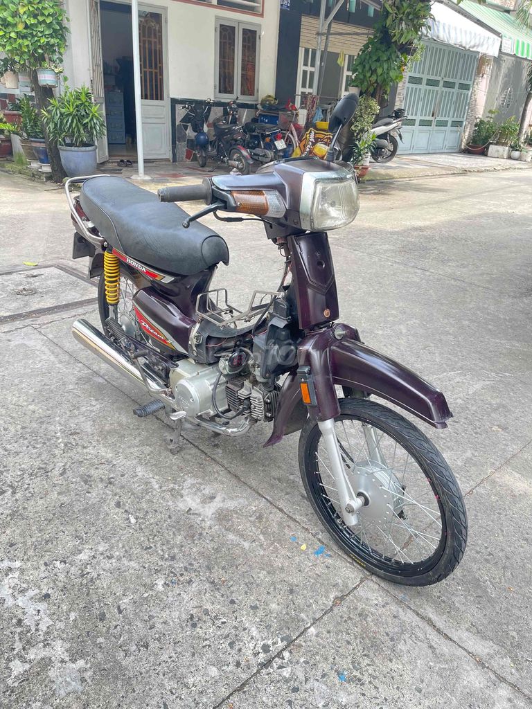 dream giá 4,8 triệu máy 54zz. Mua bán Xe máy tại Quận 12 Tp Hồ Chí Minh được đăng bởi hậu hình 3