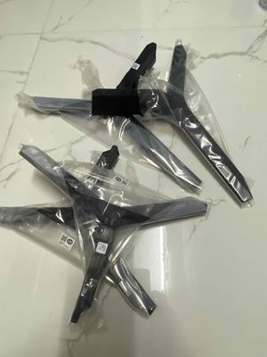 Chân đế TV Sony Đen 50 inch. Mua bán Nội thất, đồ gia dụng khác tại Quận 3 Tp Hồ Chí Minh được đăng bởi A.HẢI