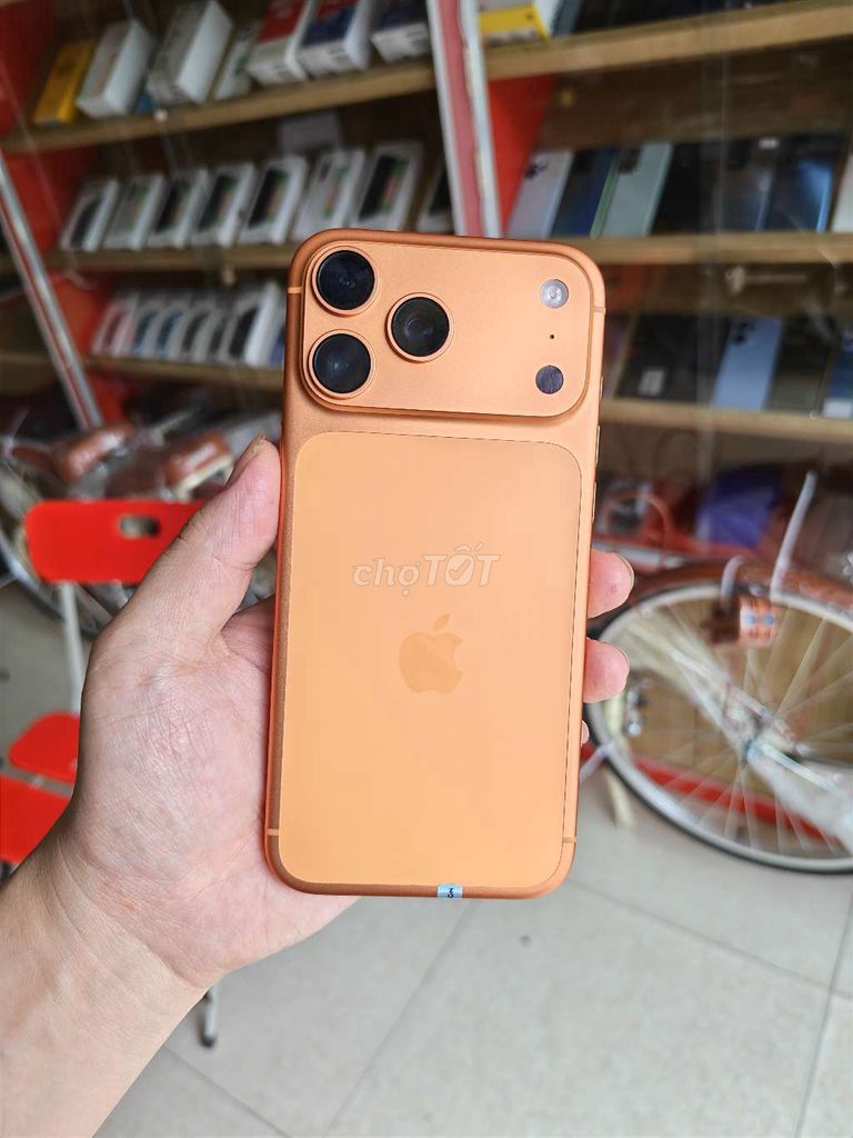 Apple iPhone 17 Pro Max 256GB Vàng Đồng 100%. Mua bán Điện thoại tại Huyện Ý Yên Nam Định được đăng bởi TL shop hình 1