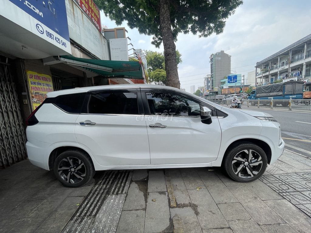 Mitsubishi Xpander 2022 Premium 1.5 AT - 30000 km. Mua bán Ô tô tại Quận 7 Tp Hồ Chí Minh được đăng bởi DAT hình 3