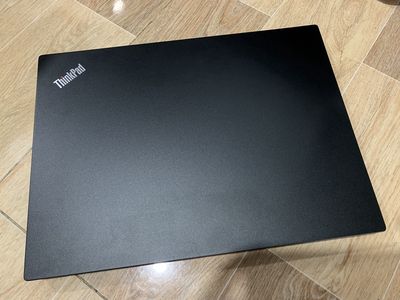 Laptop Thinkpad E480 Core i7 8 nhân VGA rời