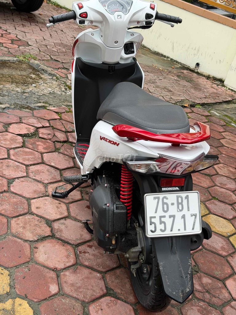 Viision cực kỳ mới máy móc bao ngon giá 23tr500. Mua bán Xe máy tại Thành phố Quảng Ngãi Quảng Ngãi được đăng bởi Hien hình 1