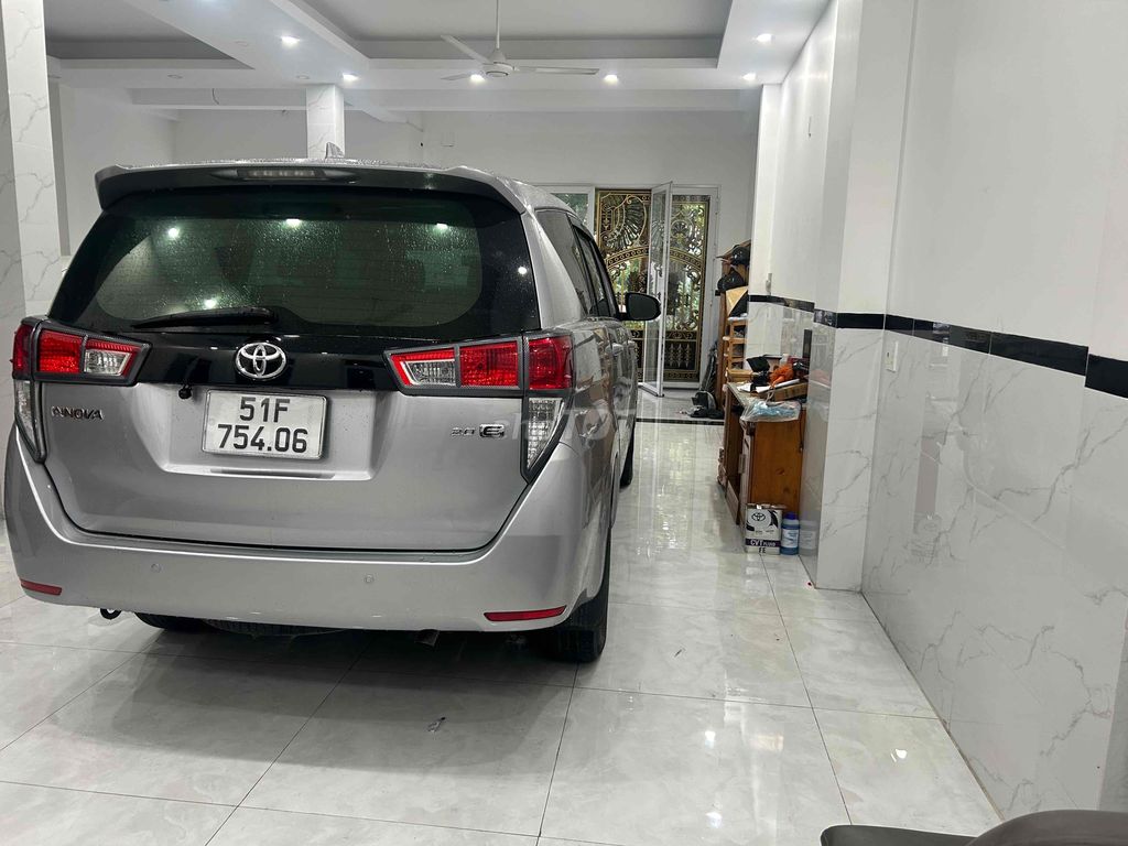 toyota innova E. Mua bán Ô tô tại Quận 12 Tp Hồ Chí Minh được đăng bởi a hao hình 5