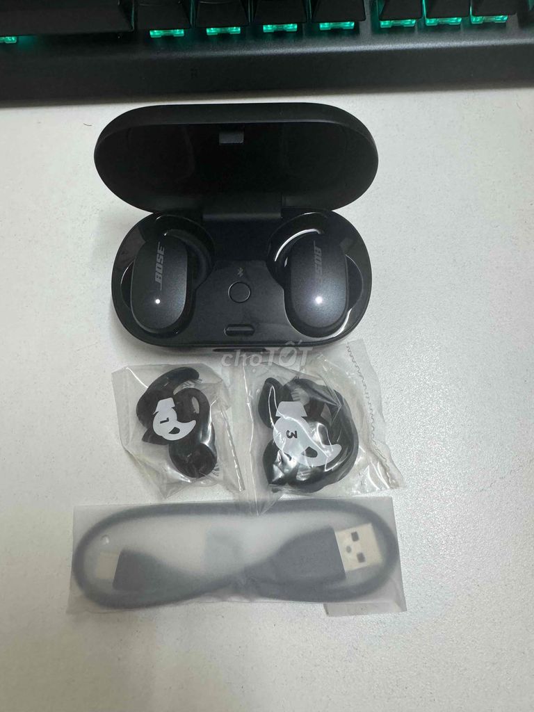 TAI NGHE BOSE QC EARBUDS USED