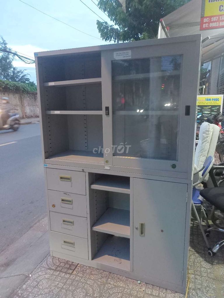 Tủ hồ sơ Hòa Phát sắt xám 1m2x1m8x40cm. Mua bán Tủ, kệ gia đình tại Quận Gò Vấp Tp Hồ Chí Minh được đăng bởi Hang nguyen hình 1