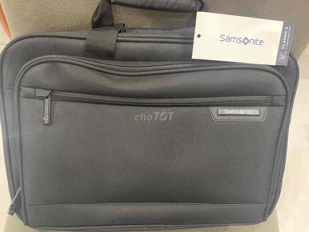 Cặp laptop Samsonite Classic 2 Đen 15.6 inch. Mua bán Túi xách tại Quận Gò Vấp Tp Hồ Chí Minh được đăng bởi Muoi Tran hình 1