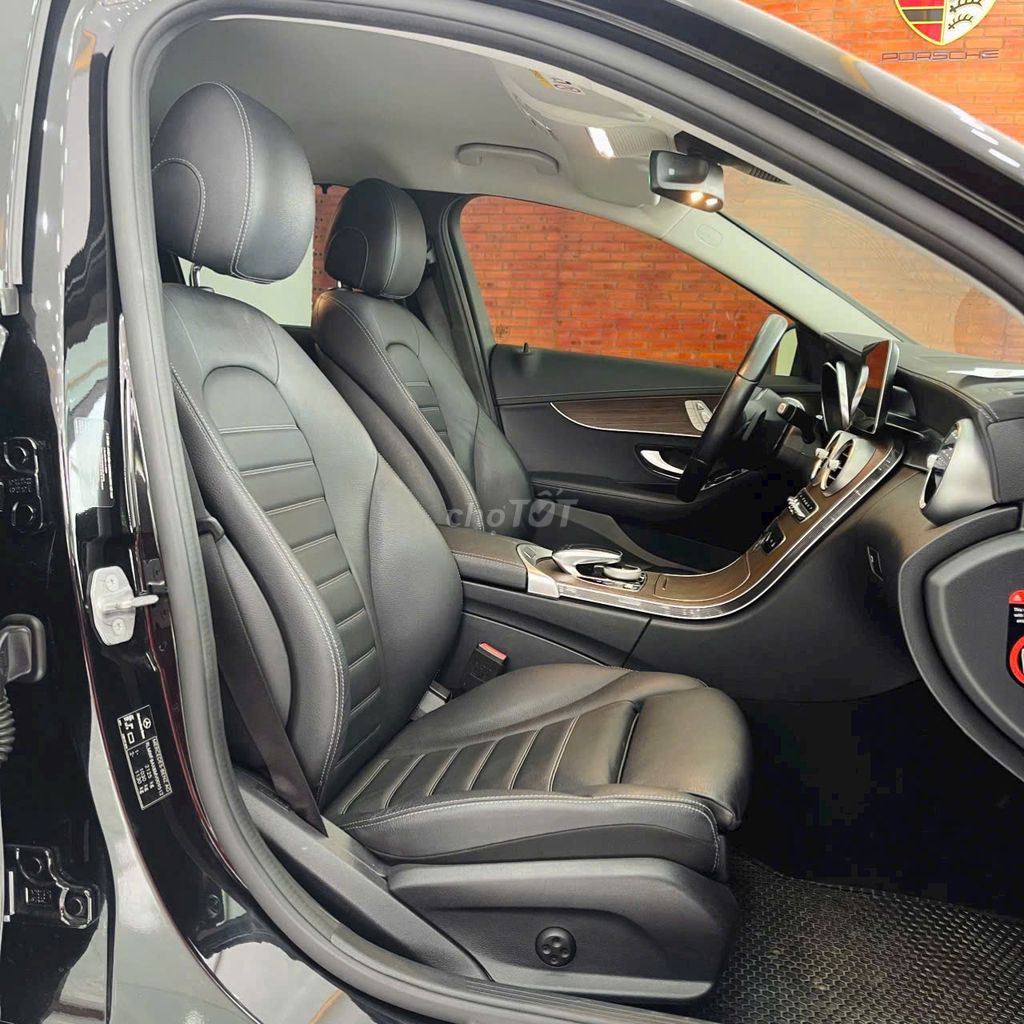 Mercedes Benz C Class 2021 C200 Exclusive. Mua bán Ô tô tại Quận 10 Tp Hồ Chí Minh được đăng bởi Ô Tô Thiên Hải  hình 10