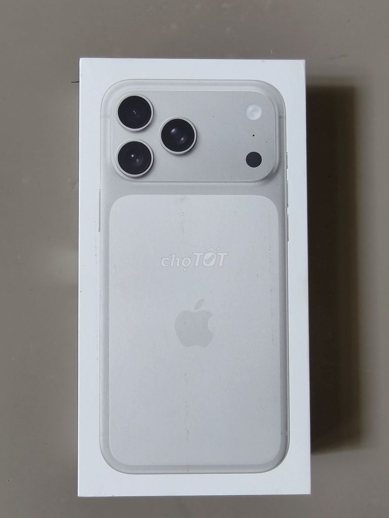 Apple iPhone 17 Pro Max 256GB Bạc Mới. Mua bán Điện thoại tại Thành phố Thủ Đức Tp Hồ Chí Minh được đăng bởi Đạt hình 1