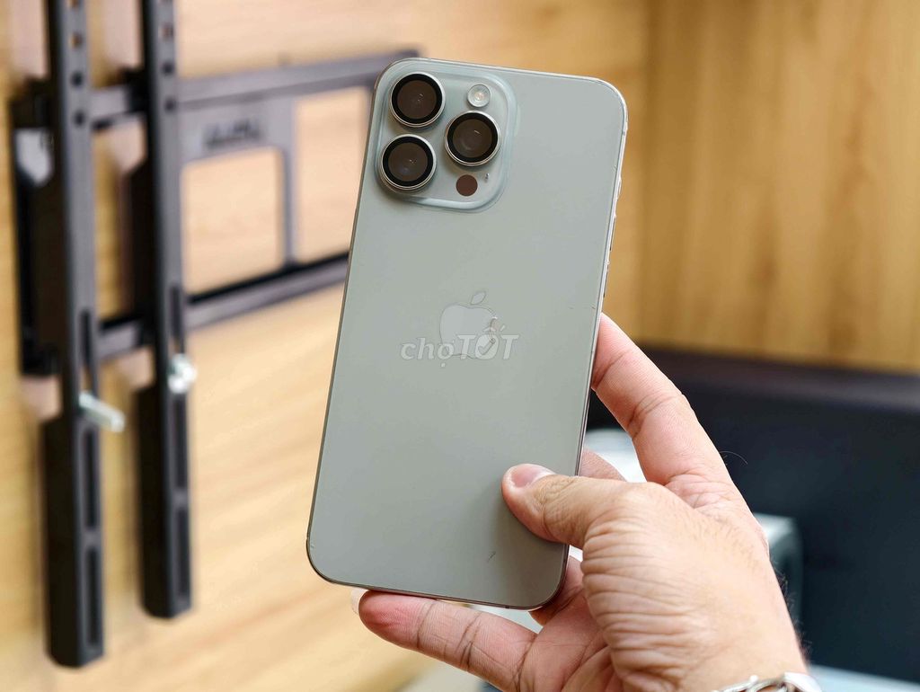 Apple iPhone 15 Pro Max 256GB Titan 98%. Mua bán Điện thoại tại Quận Lê Chân Hải Phòng được đăng bởi AP Store 444 Tô Hiệu Lê Chân Hải Phòng hình 1