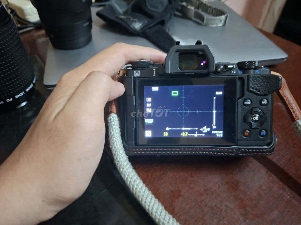 Máy ảnh Olympus OM-D E-M5 Mark II Đen IBIS. Mua bán Máy ảnh, Máy quay tại Quận 7 Tp Hồ Chí Minh được đăng bởi Linh Dac Luc Di hình 1