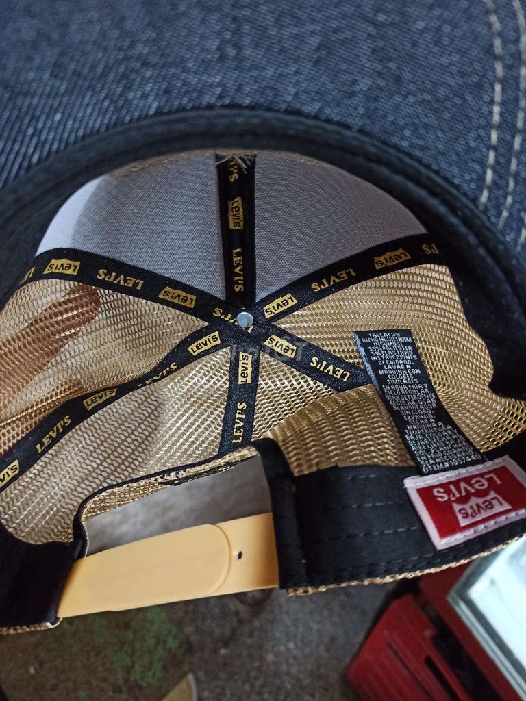 Mũ lưỡi trai Levis Vải denim Unisex. Mua bán Phụ kiện thời trang khác tại Huyện Hòa Vang Đà Nẵng được đăng bởi lê kim lĩnh hình 1