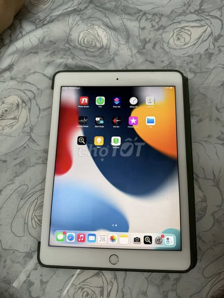 Apple iPad Air 2 9.7 inch 16GB. Mua bán Máy tính bảng tại Quận 5 Tp Hồ Chí Minh được đăng bởi Hội Đồ Điện Tử hình 1