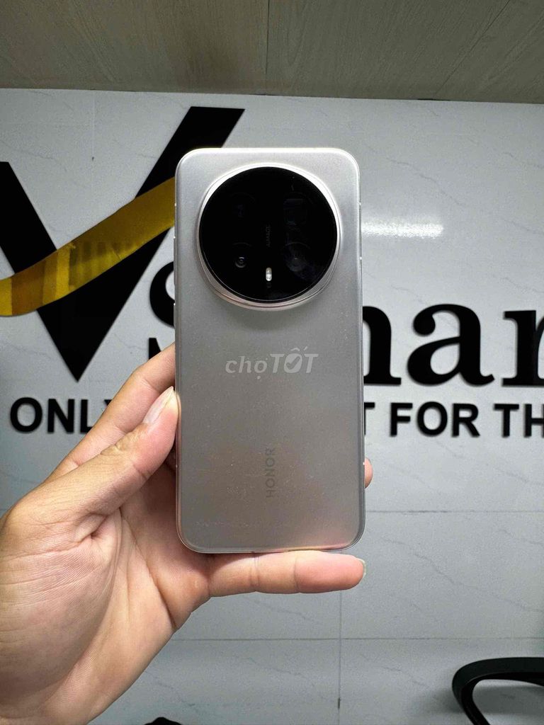 Honor Magic 8Pro 16GB/512GB pin 100  có giao lưu. Mua bán Điện thoại tại Quận Hải Châu Đà Nẵng được đăng bởi Vsmart Thu Mua Điện Thoại Laptop  hình 1