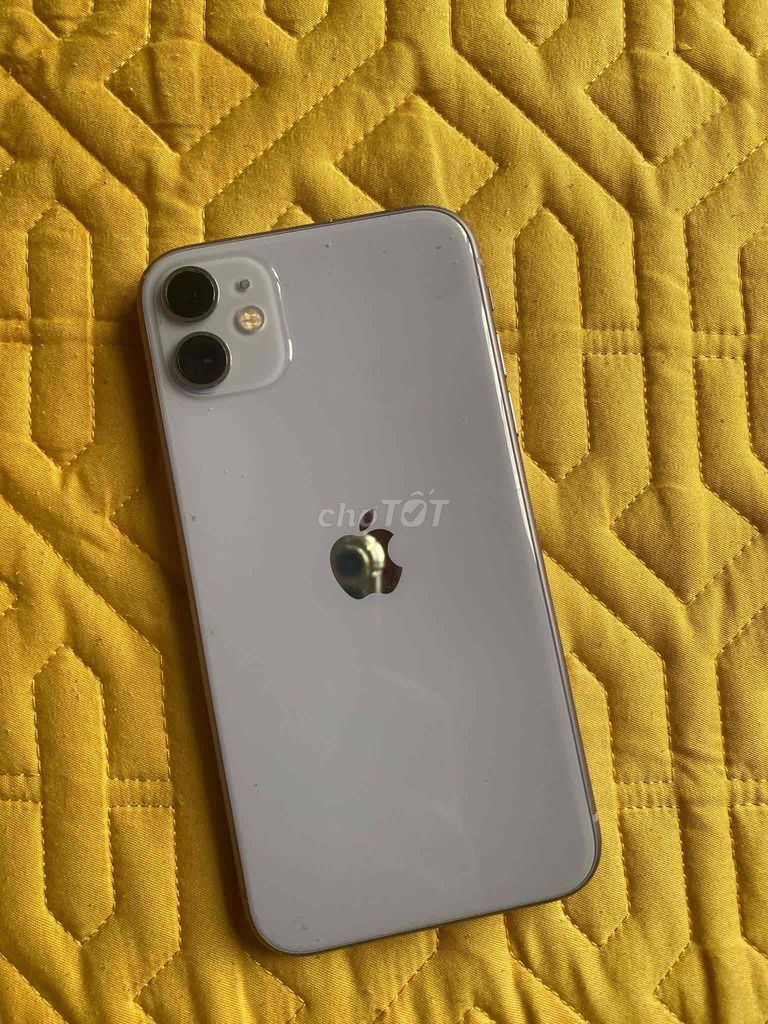 Iphone 11 64G nguyên zin chưa tháo ốc. Mua bán Điện thoại tại Quận Đống Đa Hà Nội được đăng bởi Sang Nguyễn Quang hình 1