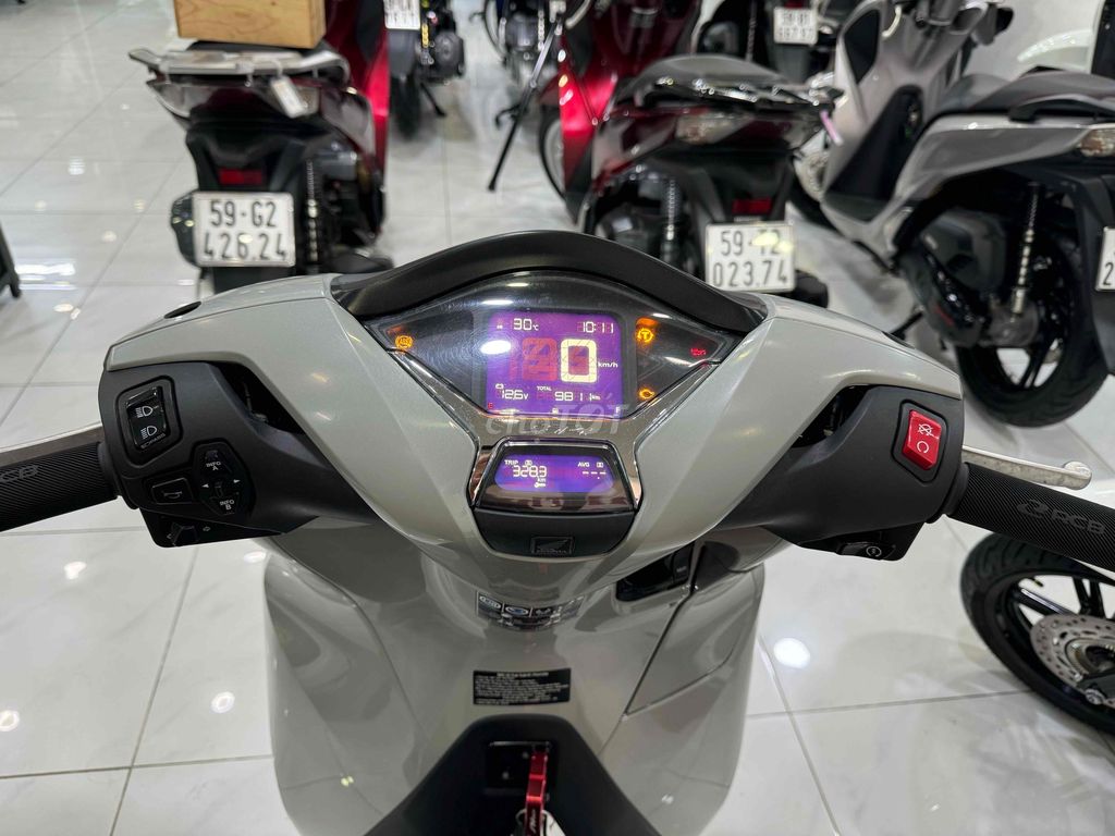 Sh350 2022 máy thái bsTp áo tháo keo xe zin 118củ. Mua bán Xe máy tại Quận Phú Nhuận Tp Hồ Chí Minh được đăng bởi XeMáy MinhThứ59  hình 1