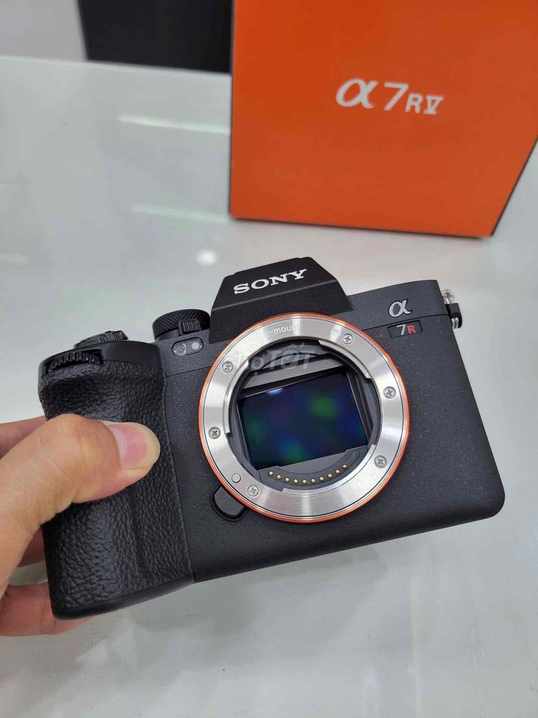 Máy ảnh Sony A7R V Mới tinh. Mua bán Máy ảnh, Máy quay tại Quận Cầu Giấy Hà Nội được đăng bởi Nguyễn Tiến Dũng hình 1