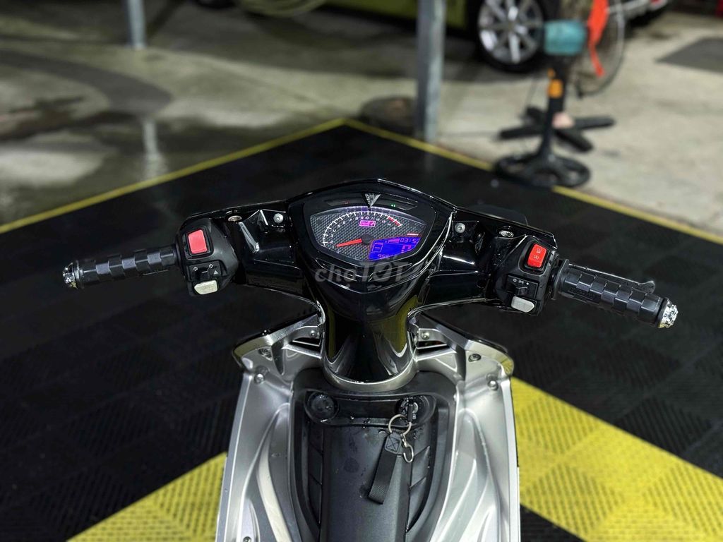 Yamaha Exciter 57zz Đen Bạc. Mua bán Xe máy tại Huyện Củ Chi Tp Hồ Chí Minh được đăng bởi Hồ Công Bằng hình 4