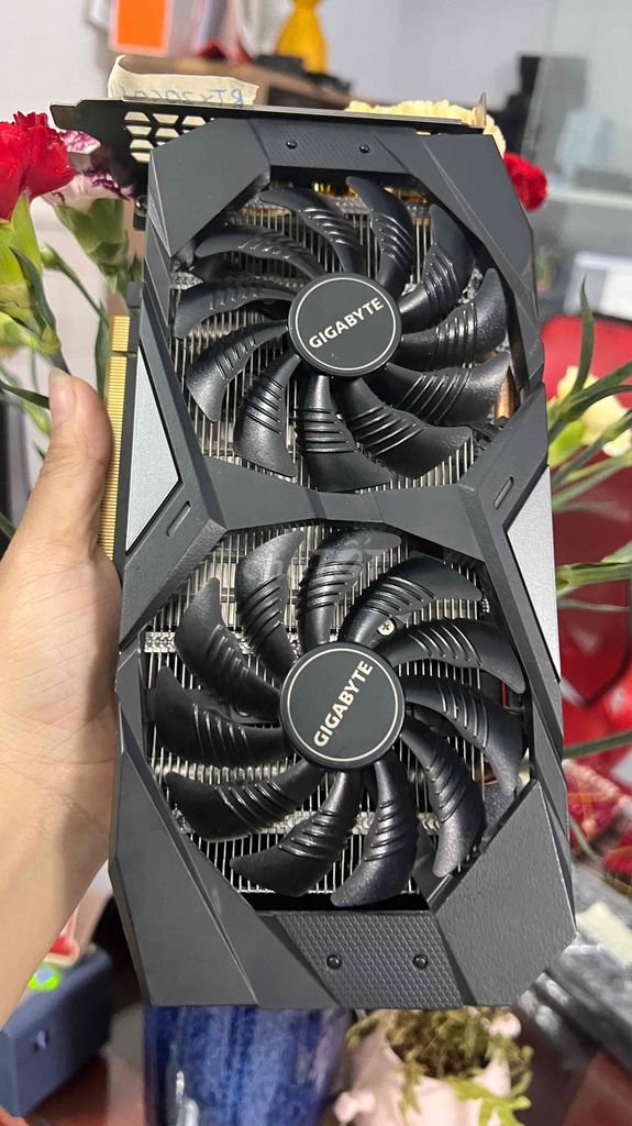 VGA RTX Gigabyte 2060 6GB 2 Fan bh 1 thán