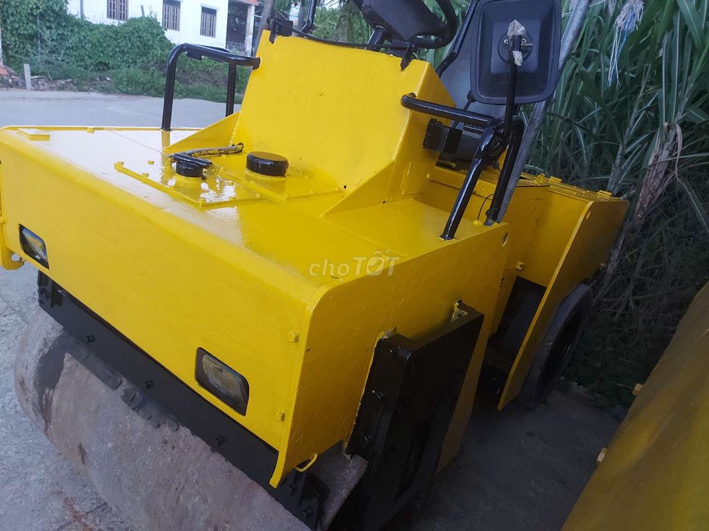 LU RUNG BOMAG 3,55t, 2 CẦU QUÁ ÊM. Mua bán Phương tiện khác tại Huyện Cái Bè Tiền Giang được đăng bởi AN hình 4