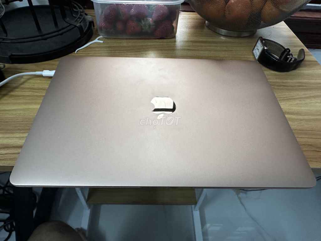 Apple MacBook Air 2018 Vàng hồng. Mua bán Laptop tại Quận Cầu Giấy Hà Nội được đăng bởi Anh Hoàng hình 1
