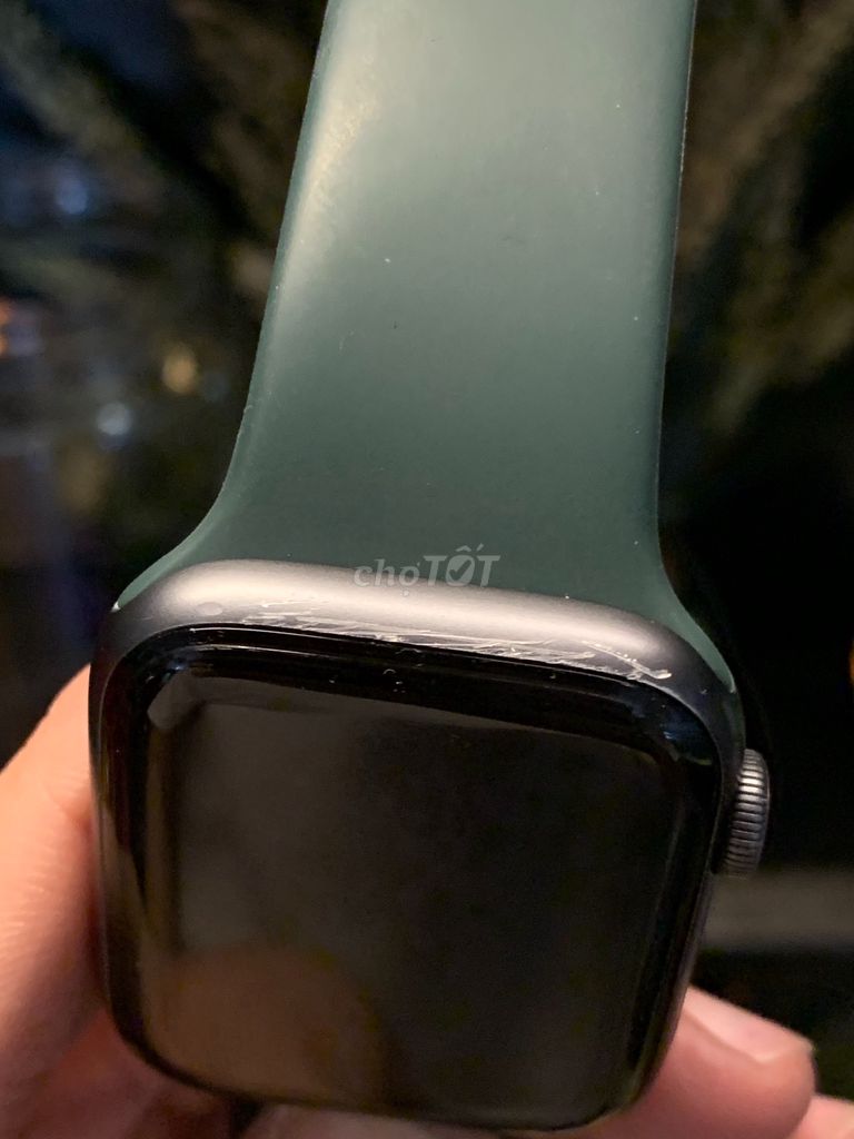 0911199992 - Apple Watch Seri 4 44mm LTE