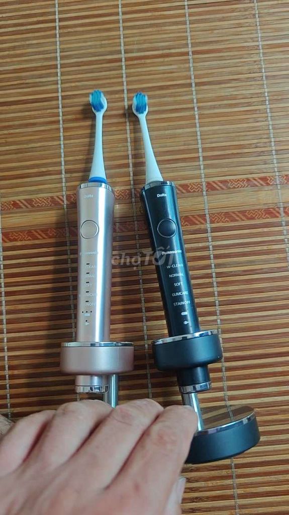 Bàn chải điện Panasonic đế sạc sạc không dây