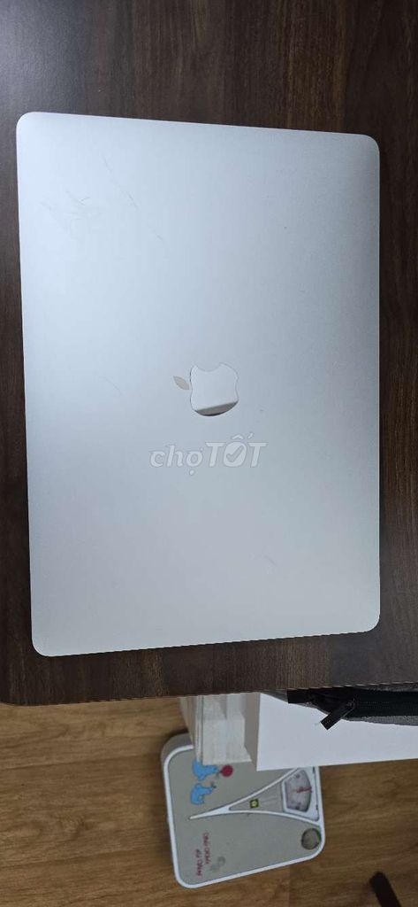 Macbook pro 2016 i5/8g/256g