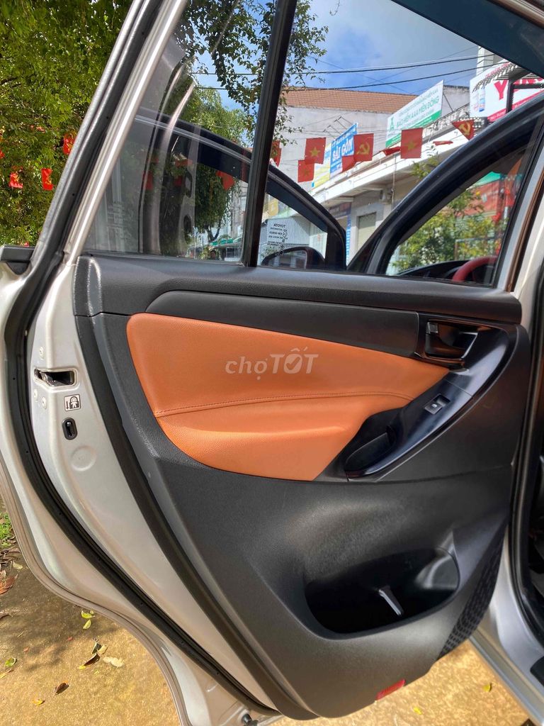 Toyota Innova 2017 2.0E - 138000 km. Mua bán Ô tô tại Thành phố Long Khánh Đồng Nai được đăng bởi Mr hiếu hình 12