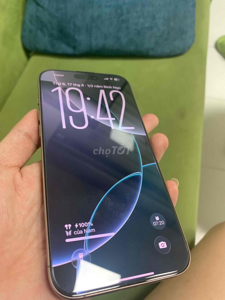 Apple 16 Pro Max Vàng Đã qua sử dụng. Mua bán Điện thoại tại Quận Long Biên Hà Nội được đăng bởi Nam nguyễn hình 1