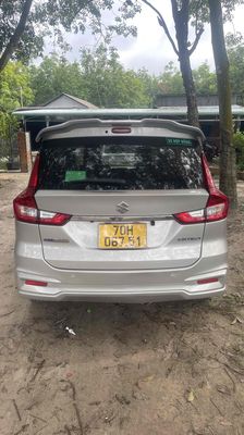 Suzuki Ertiga 2020 1.5L AT - 100000 km. Mua bán Ô tô tại Quận 7 Tp Hồ Chí Minh được đăng bởi Trần Thành Hồng