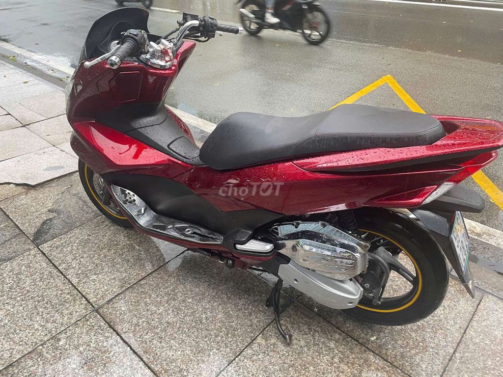 Honda PCX 125 2016 mới 90% bstp chính chủ. Mua bán Xe máy tại Quận Tân Phú Tp Hồ Chí Minh được đăng bởi Tuanduy hình 4