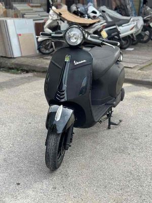 vespa đen nhám bình lướt 2k24. Mua bán Xe điện tại Quận Cầu Giấy Hà Nội được đăng bởi Xe Điện 257 Hoàng Quốc Việt 