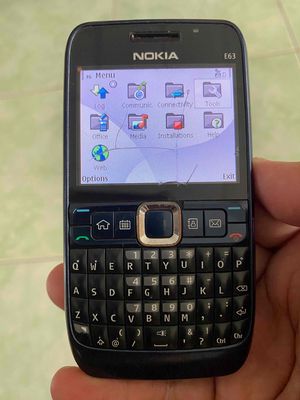 Nokia E63 tặng kèm 1 XÁC đê lấy vỏ & Main