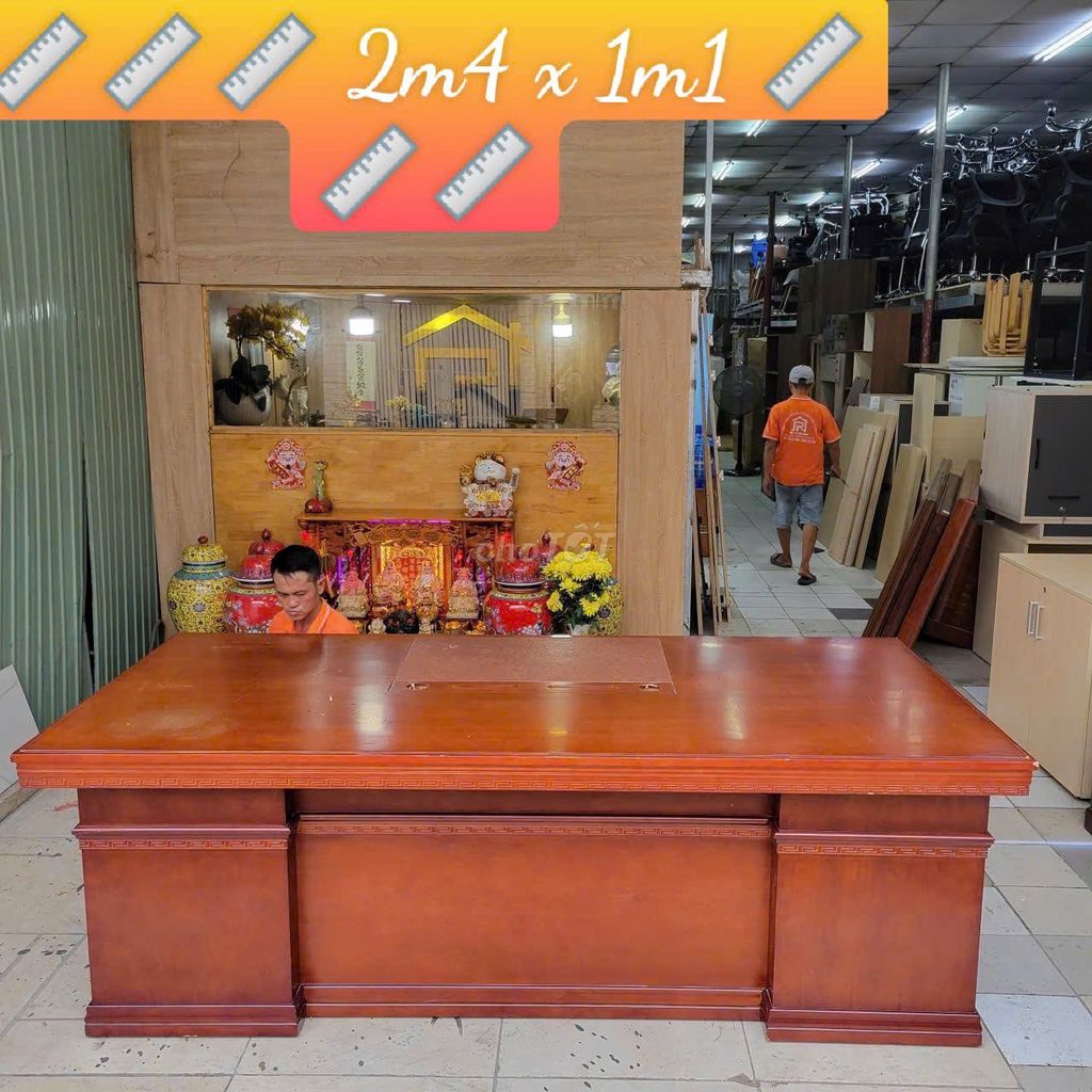 Bàn giám đốc Gỗ Nâu 2m x 1m1 Chắc chắn. Mua bán Đồ dùng văn phòng tại Quận 6 Tp Hồ Chí Minh được đăng bởi Chợ nội thất Cũ TP HCM hình 1