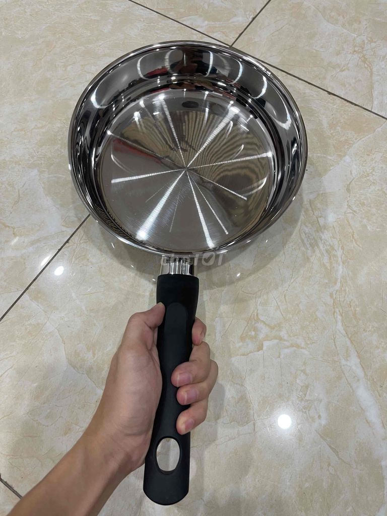 Chảo Inox 304 5 đáy size 26cm. Mua bán Dụng cụ nhà bếp tại Quận Cầu Giấy Hà Nội được đăng bởi Đạt Trần hình 1