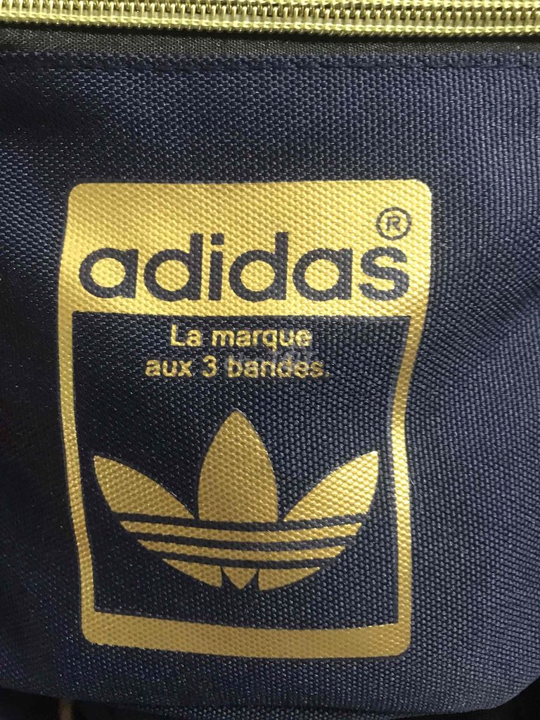 Túi đeo chéo Adidas Xanh navy. Mua bán Túi xách tại Quận Ngô Quyền Hải Phòng được đăng bởi Công Thành Store hình 1