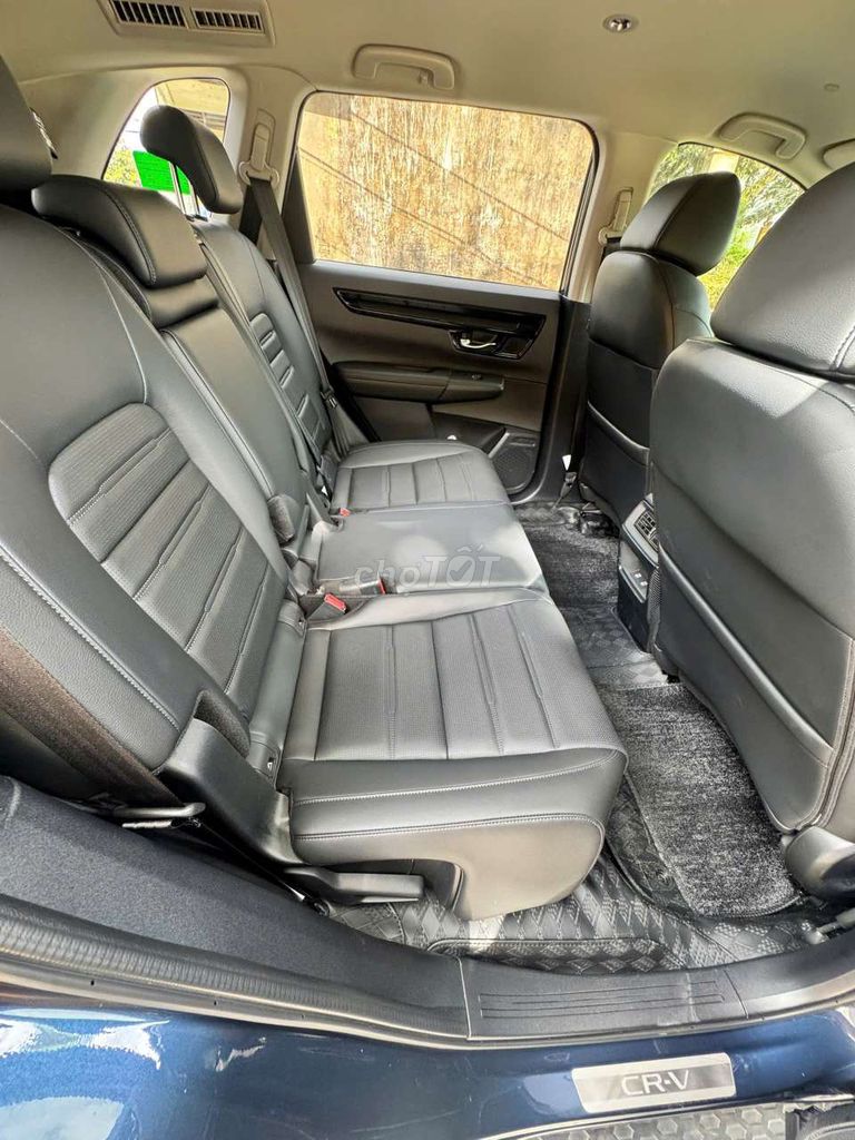 2025 L - 2000 km. Mua bán Ô tô tại Quận Cầu Giấy Hà Nội được đăng bởi oto lướt hà nội  hình 13