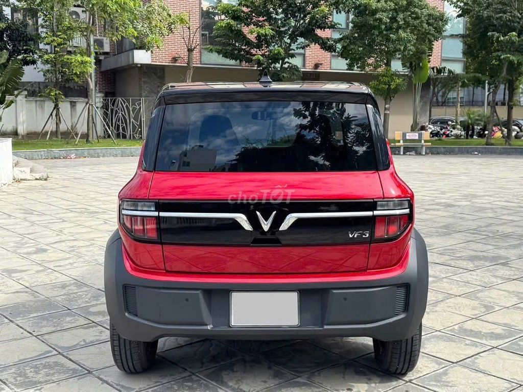 VinFast VF3 Thuê Pin 2024 Màu Đỏ. Mua bán Ô tô tại Quận Long Biên Hà Nội được đăng bởi PHÚC LÂM  AUTO hình 3